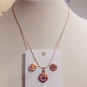 18 karat gold plated necklace set